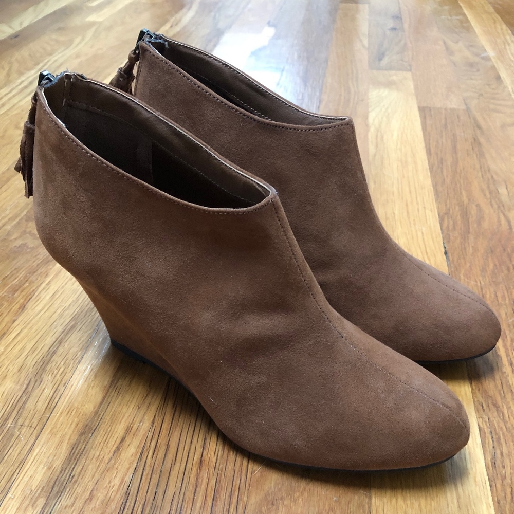 CL Laundry VIA Ankle Bootie